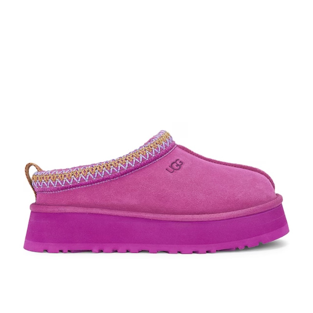 Ugh tazz boot platform